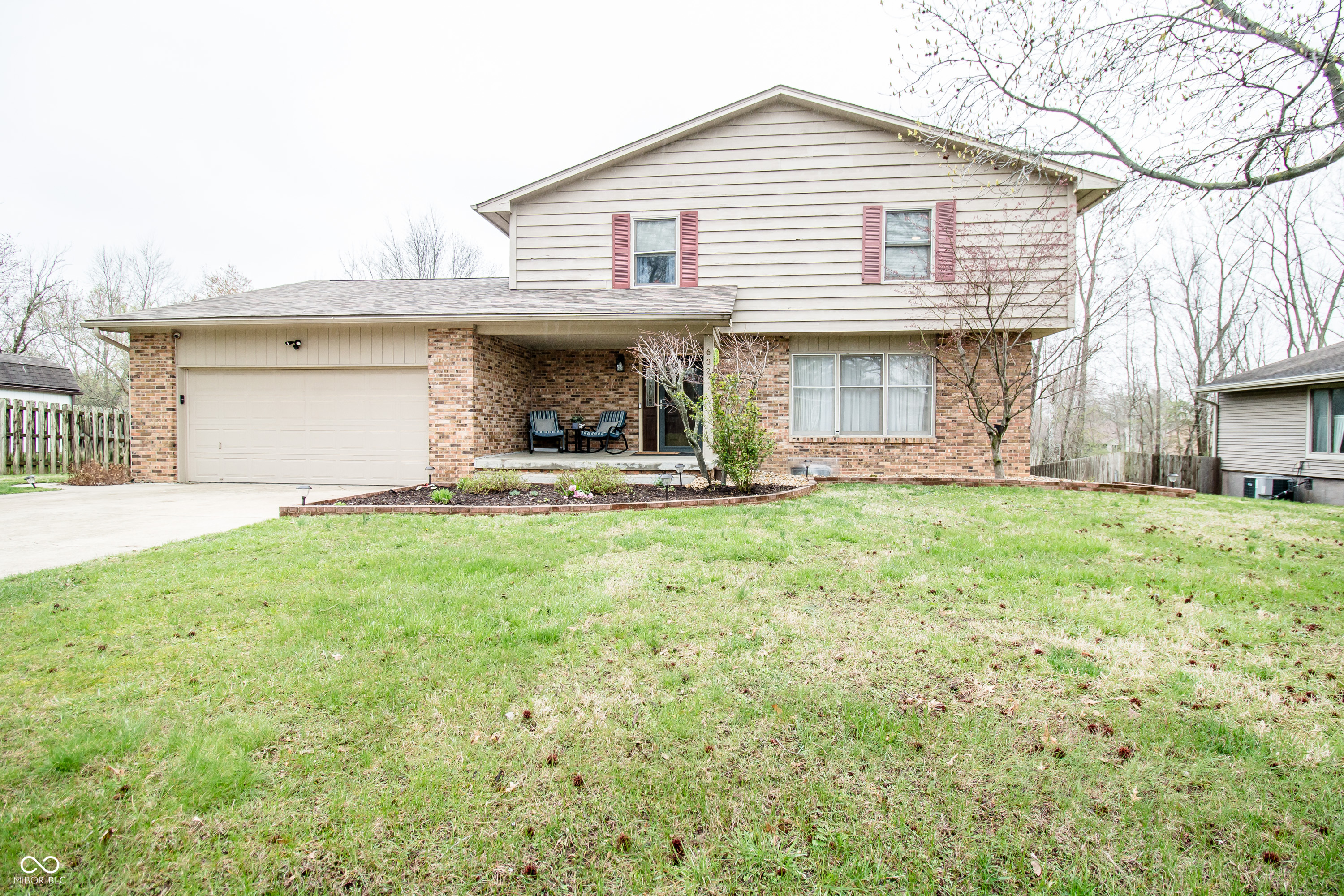 632 Ridgeview Lane Columbus IN 47201