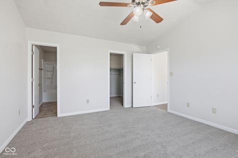8307 Crestview Circle Avon IN 46123