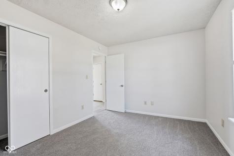 8307 Crestview Circle Avon IN 46123