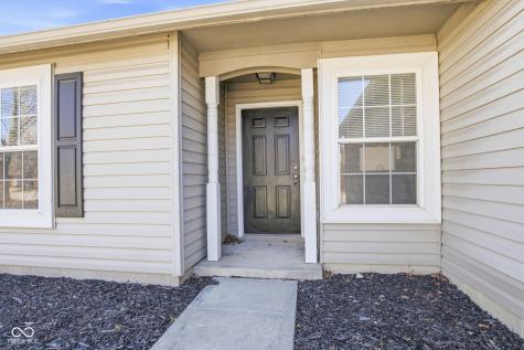 8307 Crestview Circle Avon IN 46123