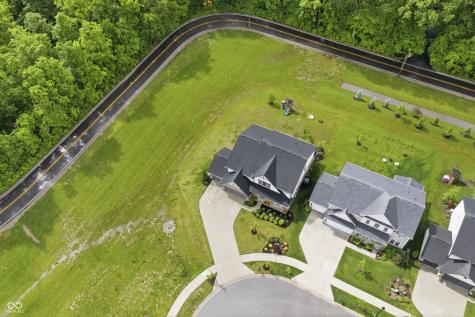 227 Oakhurst Way Westfield IN 46074