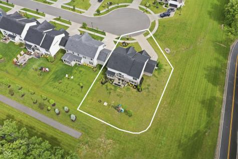 227 Oakhurst Way Westfield IN 46074