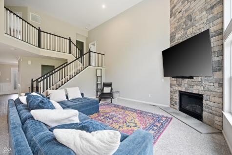 227 Oakhurst Way Westfield IN 46074