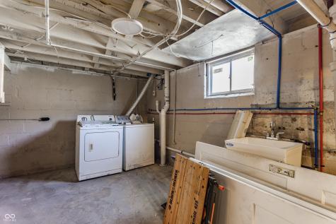 1402 N Grant Avenue Indianapolis IN 46201