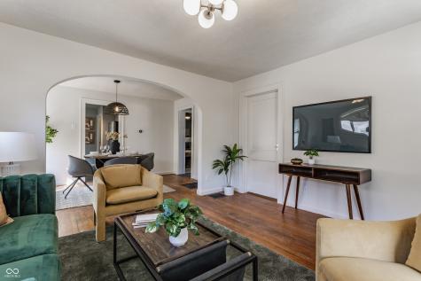 1402 N Grant Avenue Indianapolis IN 46201