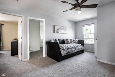 1043 Lichfield Lane Westfield IN 46074