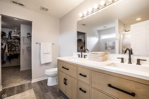 1043 Lichfield Lane Westfield IN 46074