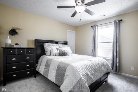 1043 Lichfield Lane Westfield IN 46074