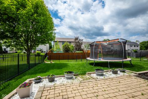 1043 Lichfield Lane Westfield IN 46074