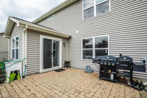 1043 Lichfield Lane Westfield IN 46074