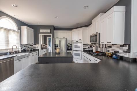 660 Richland Way Westfield IN 46074