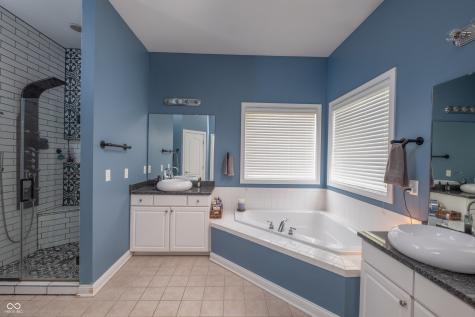 660 Richland Way Westfield IN 46074