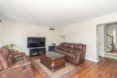 4819 Millstone Court Indianapolis IN 46254