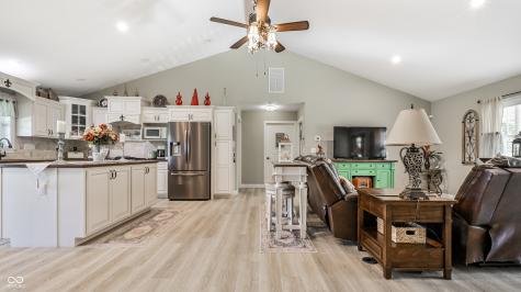 1333 N Mill Street Hartford City IN 47348