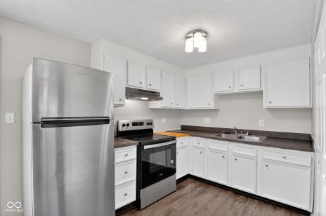 11343 Coolee Circle Indianapolis IN 46229