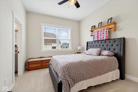 18295 Lakes End Drive Westfield IN 46074
