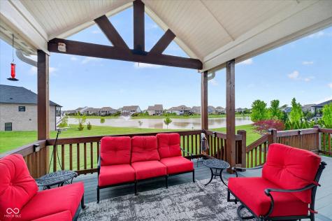 18295 Lakes End Drive Westfield IN 46074