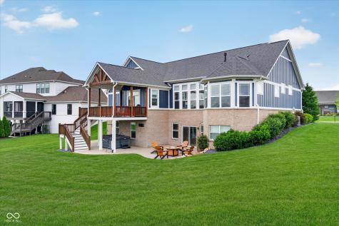 18295 Lakes End Drive Westfield IN 46074