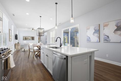 7077 Antiquity Drive Carmel IN 46033