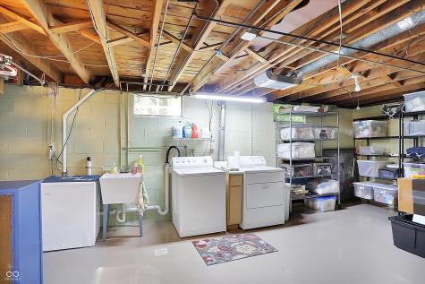 2512 E 57th Street Indianapolis IN 46220