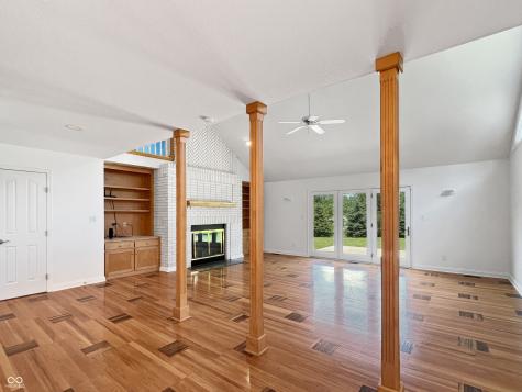 4770 Winterberry Place Columbus IN 47201