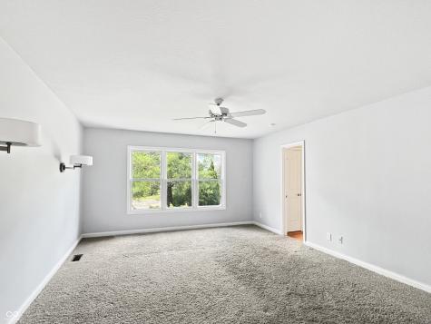 4770 Winterberry Place Columbus IN 47201