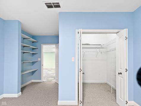 4770 Winterberry Place Columbus IN 47201