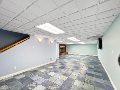 4770 Winterberry Place Columbus IN 47201