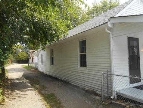 1313 Lee Street Indianapolis IN 46221