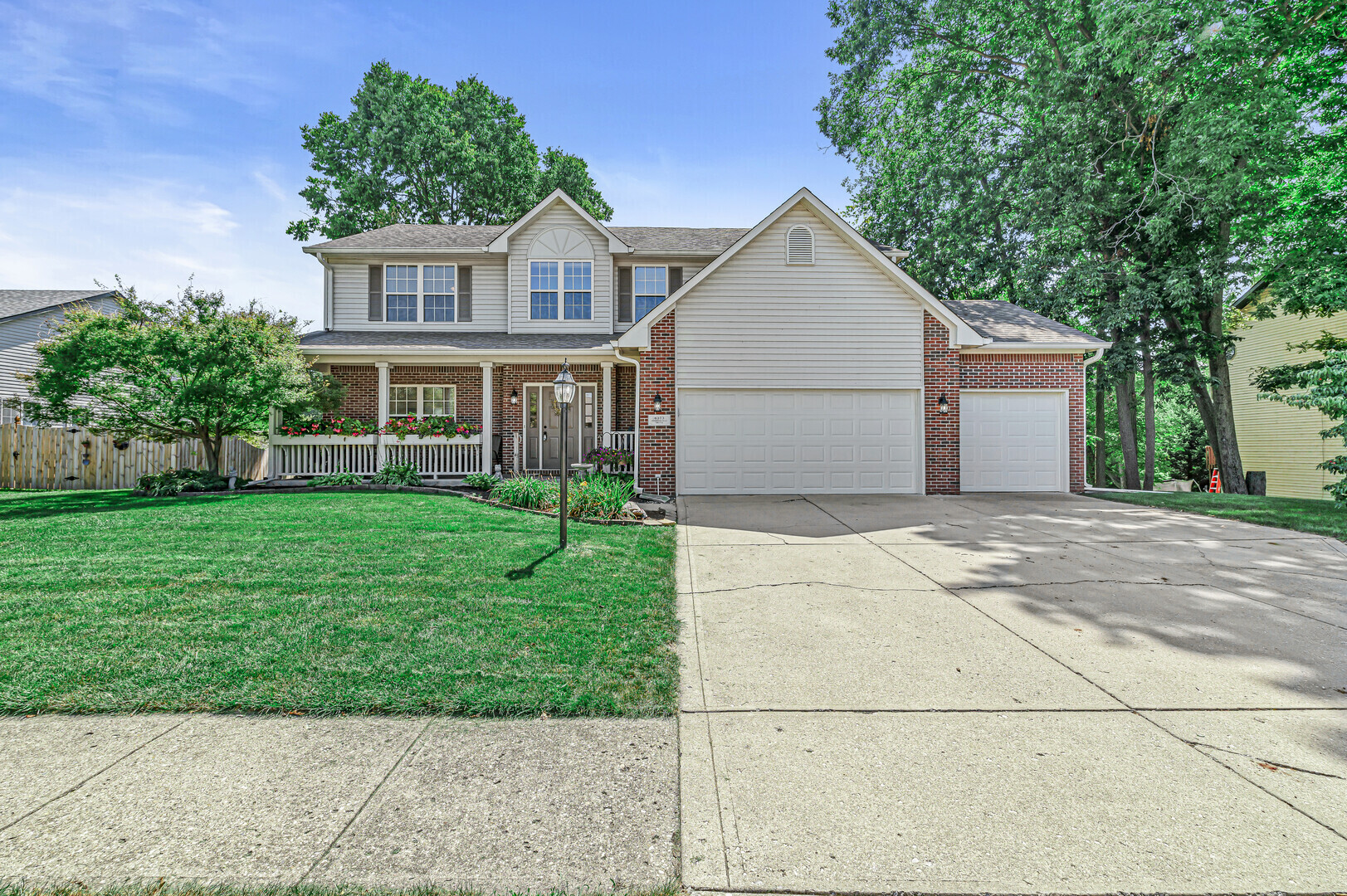 6373 Thornridge Drive Avon IN 46123