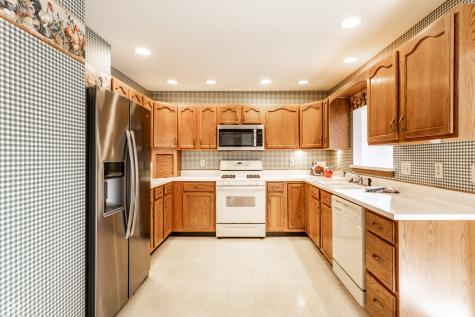 639 Brook Drive Greenwood IN 46143