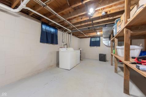7930 E 25th Street Columbus IN 47203