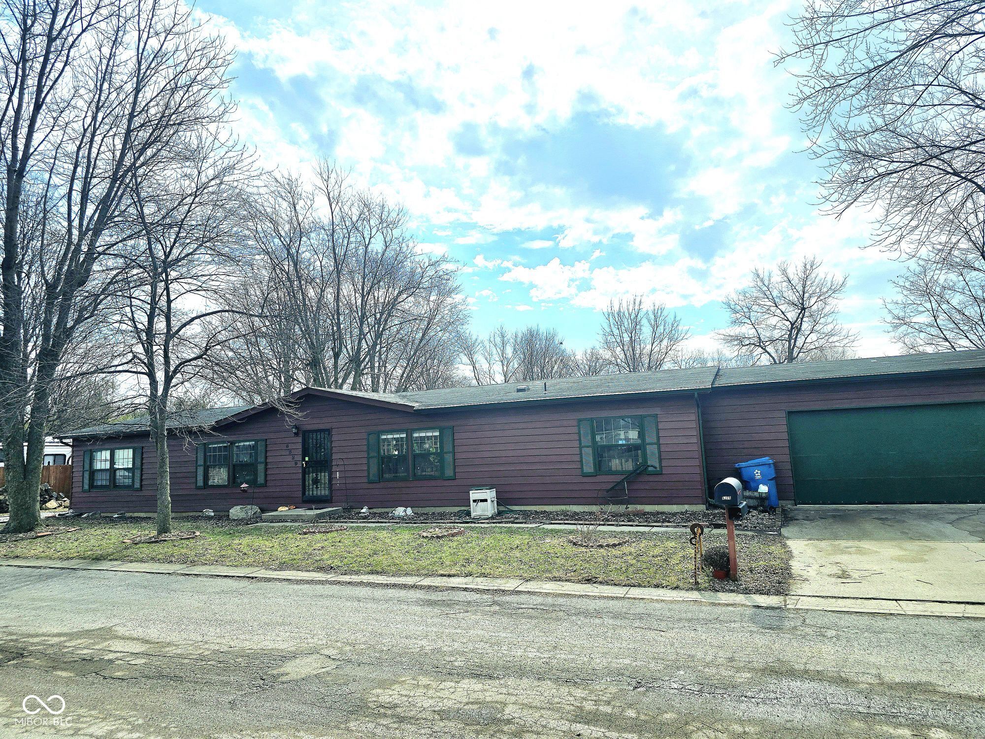 6329 Johnwes Road Indianapolis IN 46241