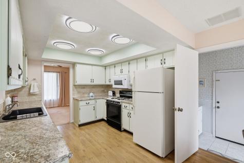1373 Echo Bend Street Greenwood IN 46142