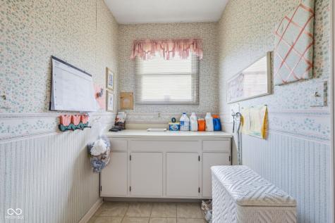 1373 Echo Bend Street Greenwood IN 46142