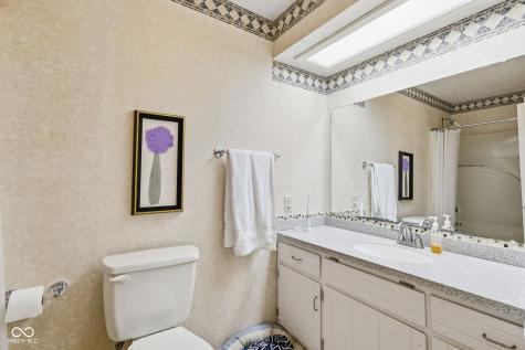 1373 Echo Bend Street Greenwood IN 46142