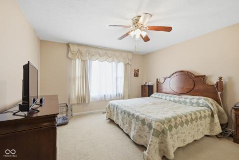 1373 Echo Bend Street Greenwood IN 46142