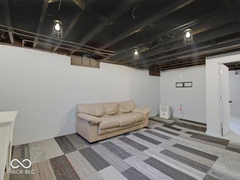 27 W 46th Street Indianapolis IN 46208