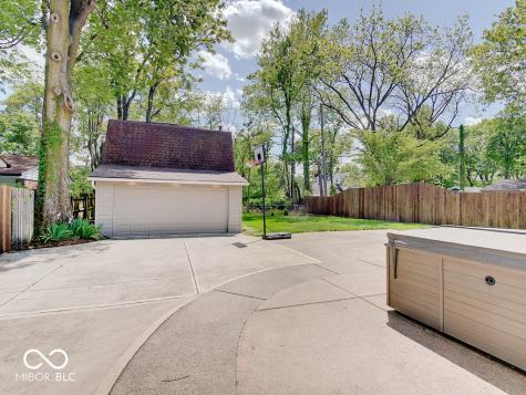 27 W 46th Street Indianapolis IN 46208