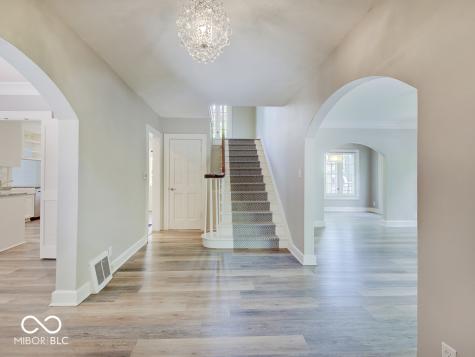 27 W 46th Street Indianapolis IN 46208