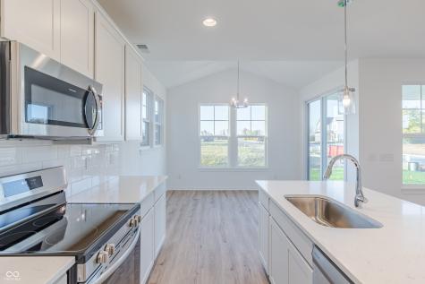 16042 Meadow Frost Court Fishers IN 46037