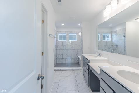 16042 Meadow Frost Court Fishers IN 46037