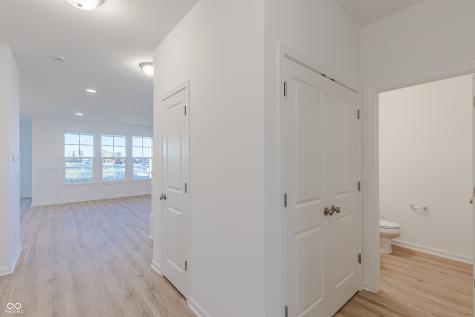 16042 Meadow Frost Court Fishers IN 46037