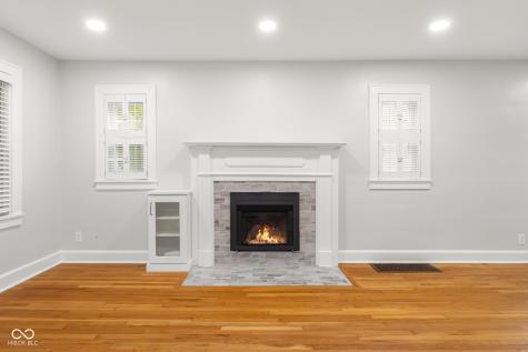 2316 Lafayette Avenue Columbus IN 47201