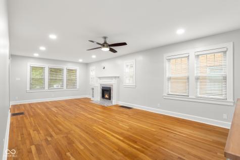 2316 Lafayette Avenue Columbus IN 47201