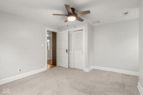 2316 Lafayette Avenue Columbus IN 47201