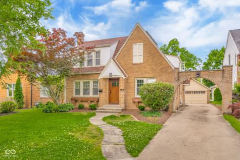 2316 Lafayette Avenue Columbus IN 47201