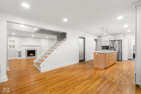 2316 Lafayette Avenue Columbus IN 47201