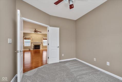 6111 Moon Shadow Drive Indianapolis IN 46259