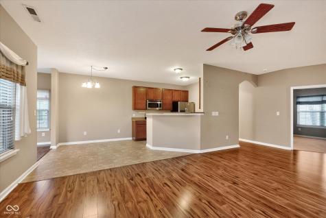 6111 Moon Shadow Drive Indianapolis IN 46259